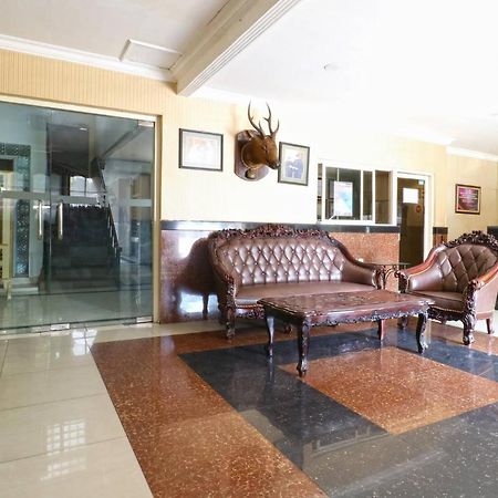 Hotel Tanjung Surabaya Exterior photo