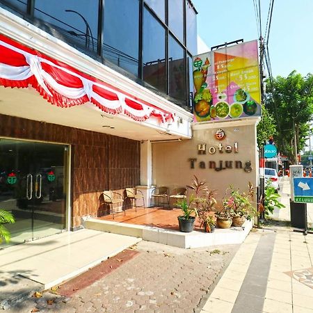 Hotel Tanjung Surabaya Exterior photo